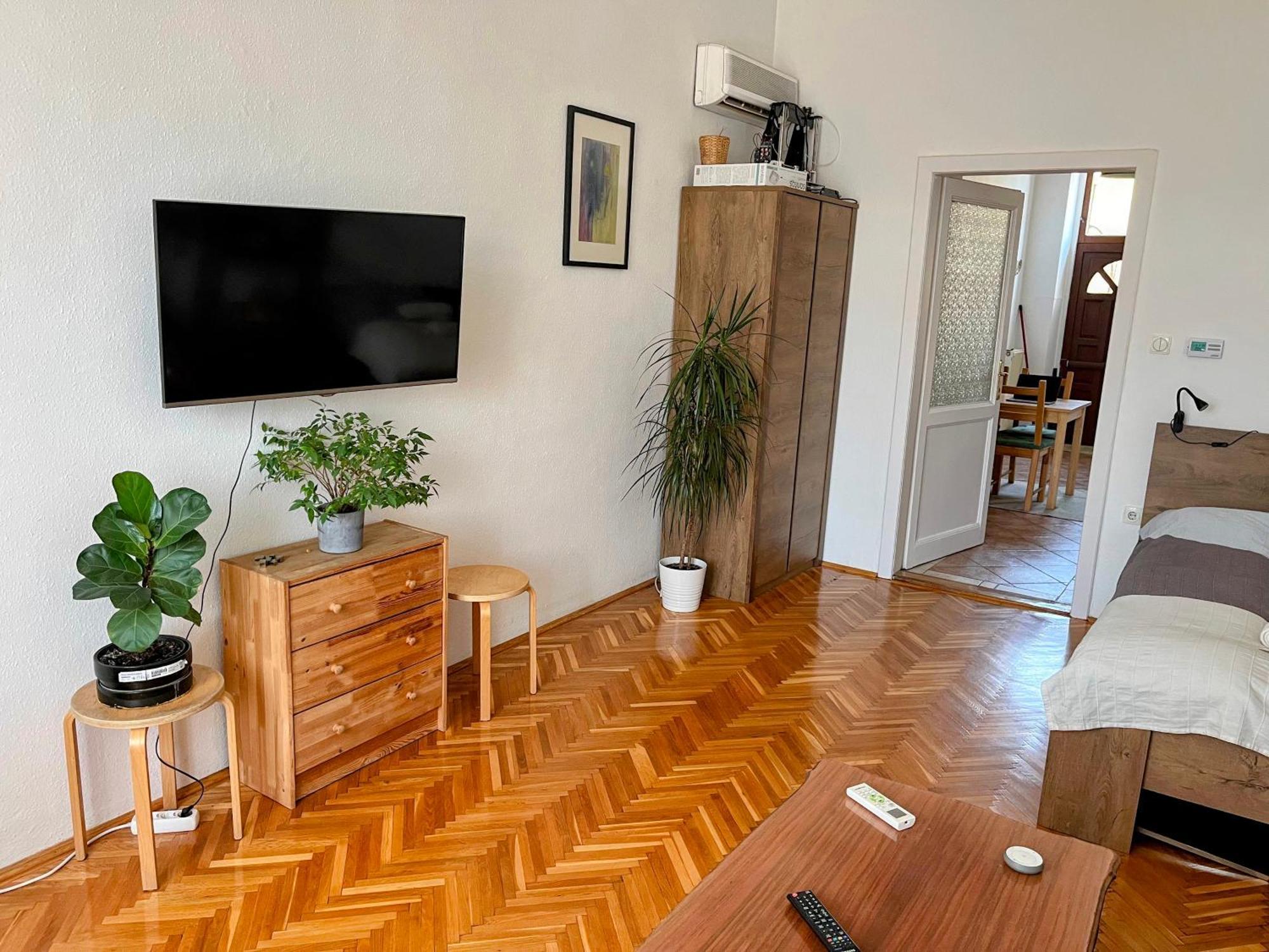 Domos Buda Castle Balcony Apartment Budapest Eksteriør bilde